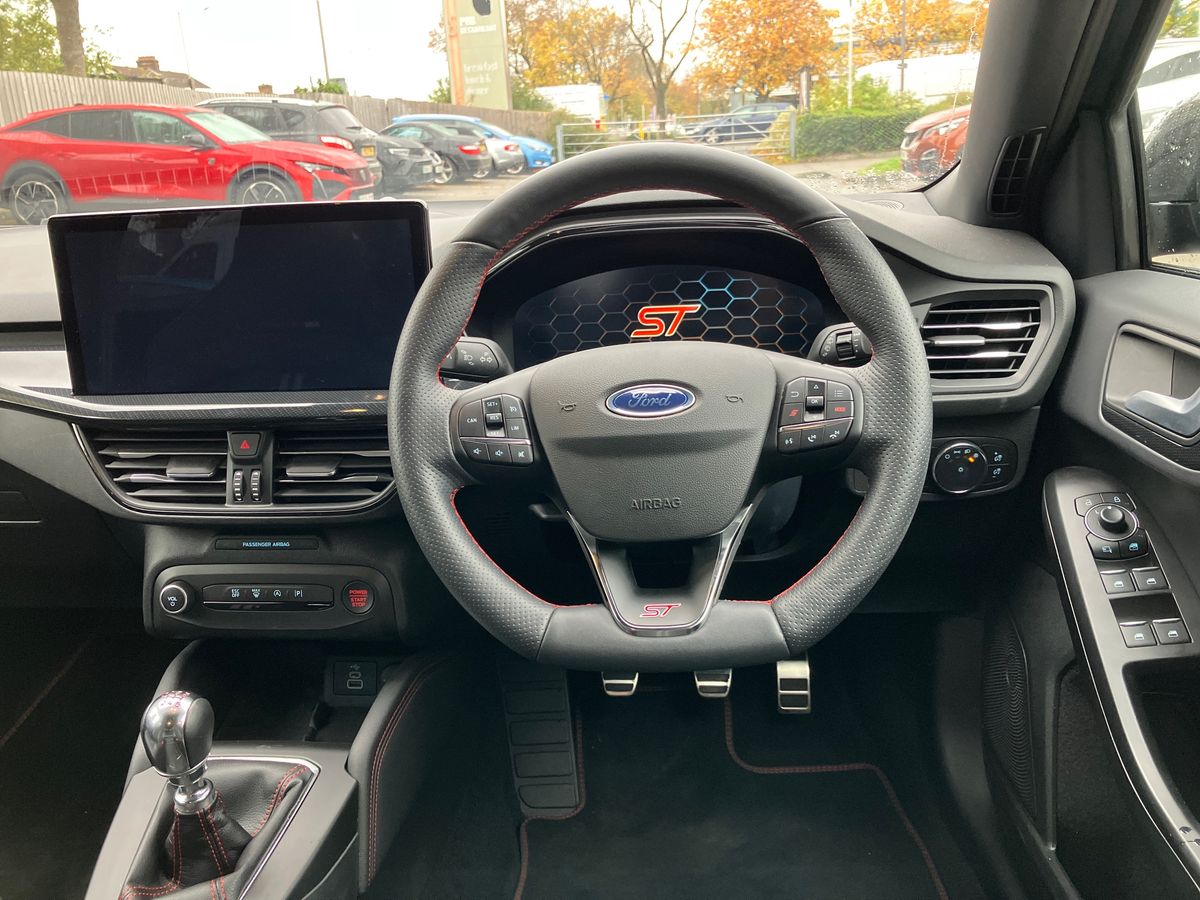 Used Ford Focus 2024 for sale - 76243656: Photo 15