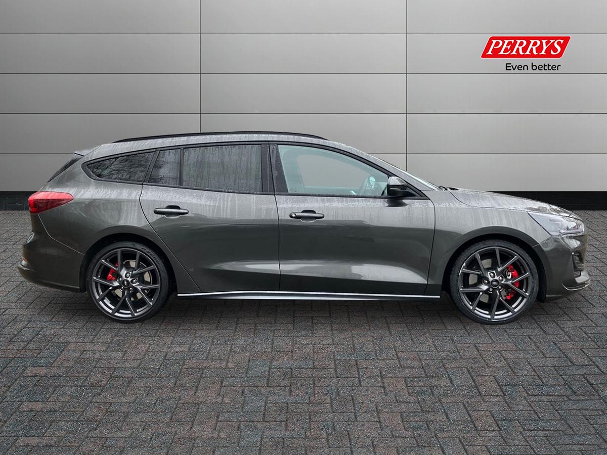 Used Ford Focus 2024 for sale - 76243656: Photo 3