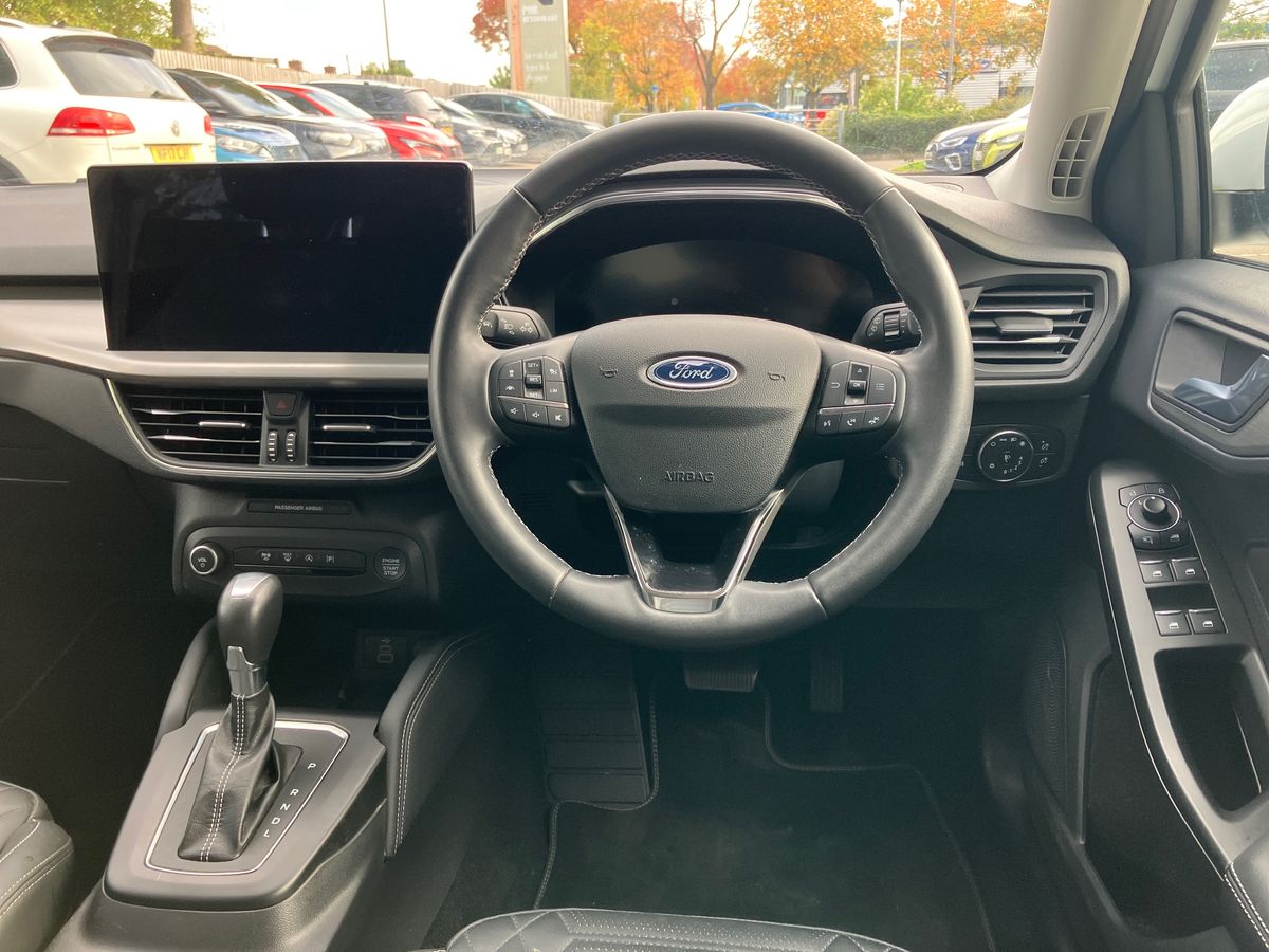 Used Ford Focus 2022 for sale - 76300430: Photo 15