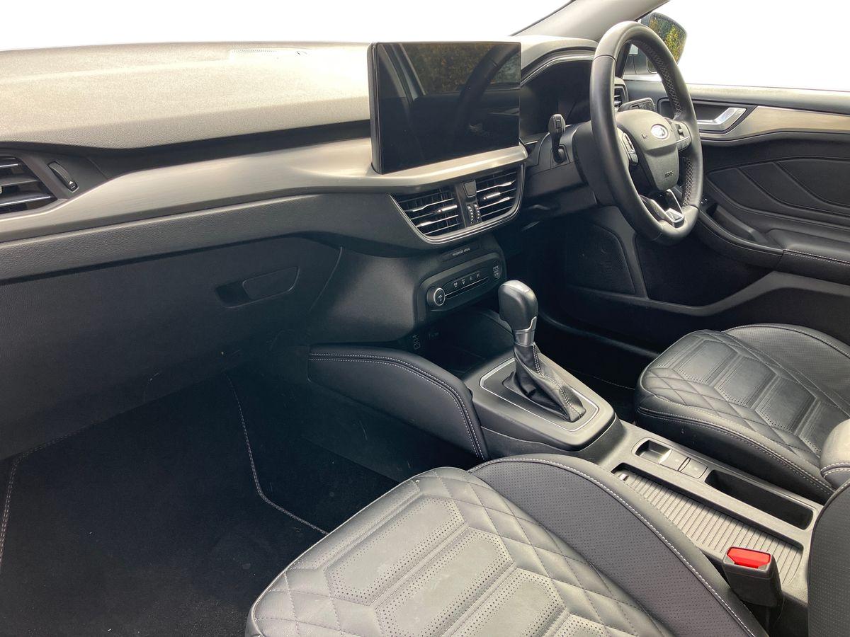 Used Ford Focus 2022 for sale - 76300430: Photo 6