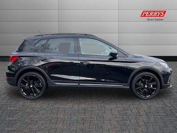 Used SEAT Arona 2025 for sale - 76807897: Photo