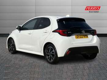 Used Toyota Yaris 2022 for sale - 73877306: Photo