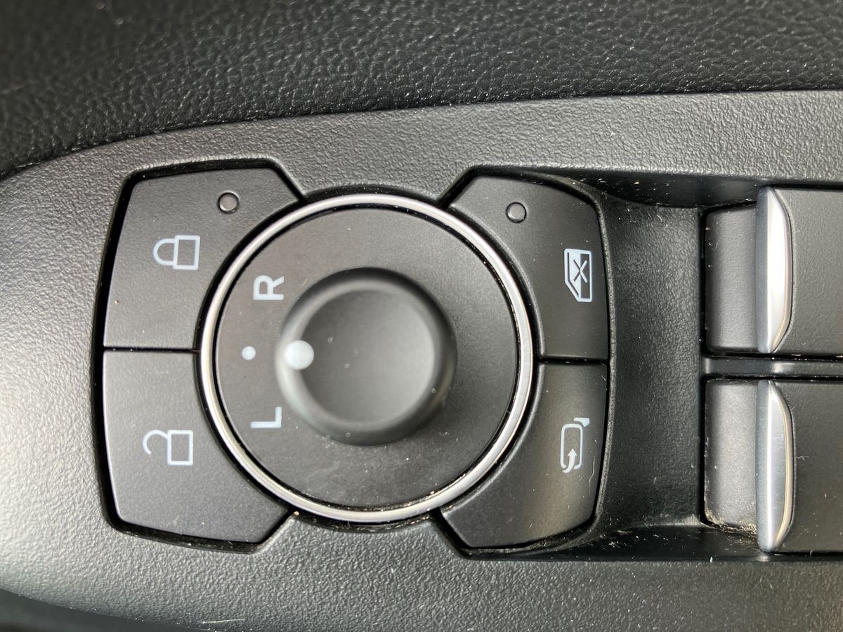 Vehicle 33