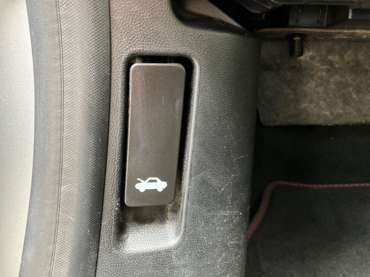 Vehicle 35