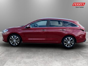 Used Hyundai i30 2018 for sale - 78708603: Photo