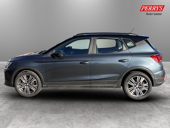 Used SEAT Arona 2023 for sale - 77398679: Photo