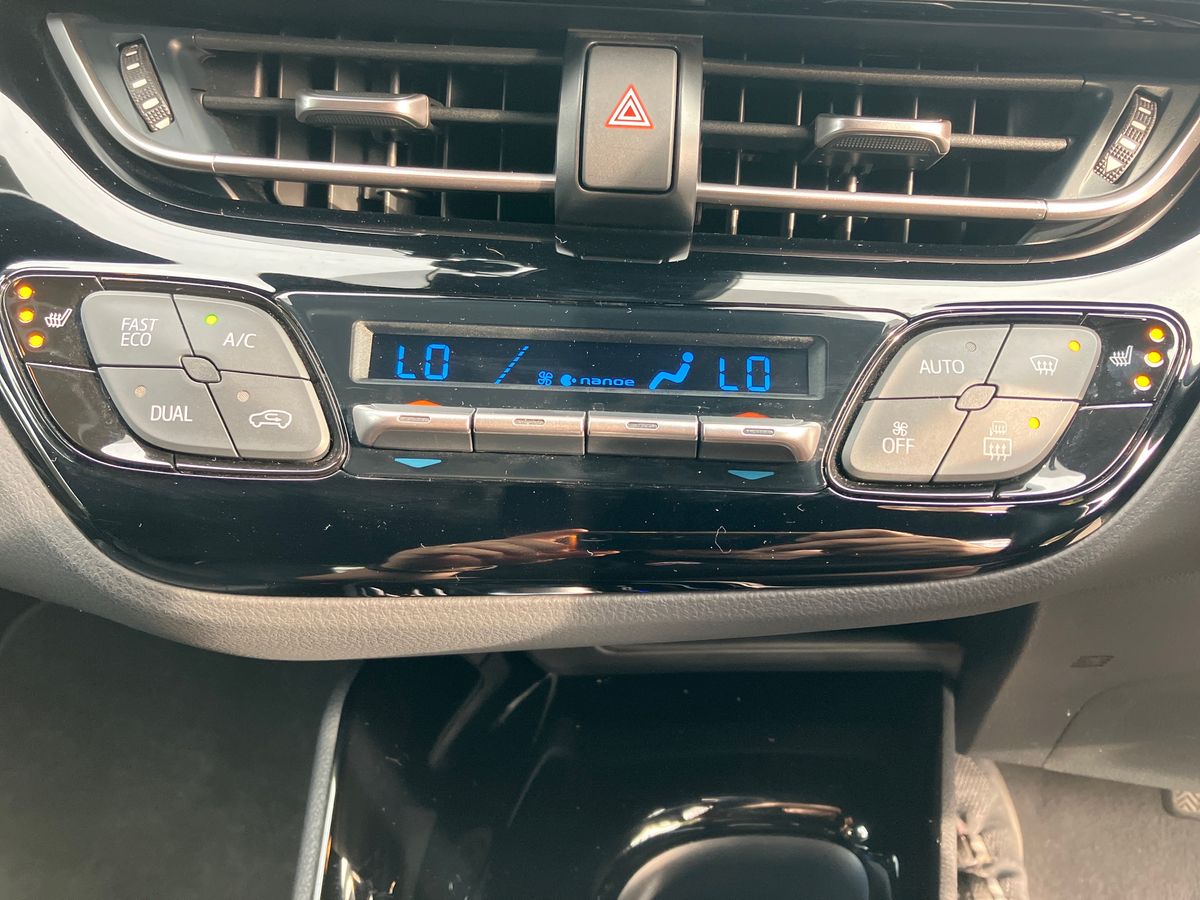 Used Toyota C-HR 2022 for sale - 76142121: Photo 14