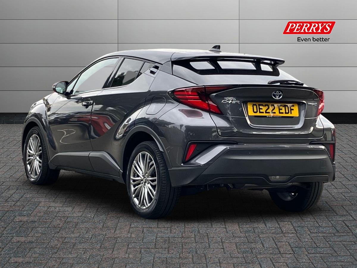 Used Toyota C-HR 2022 for sale - 76142121: Photo 2
