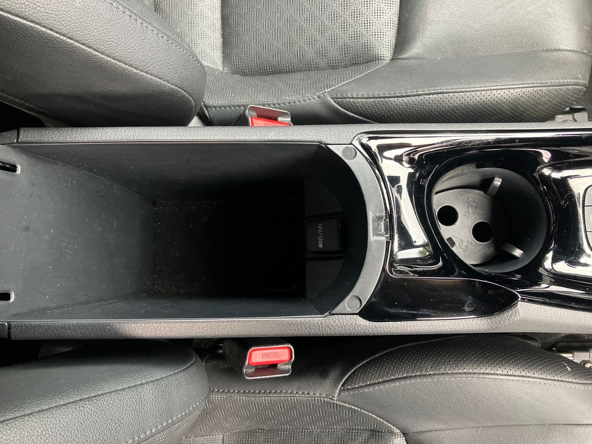 Used Toyota C-HR 2022 for sale - 76142121: Photo 50