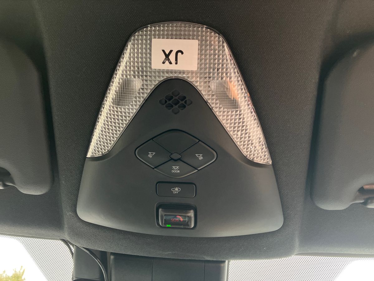 Used Toyota C-HR 2022 for sale - 76142121: Photo 53