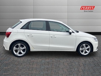 Used Audi A1 2018 for sale - 76518164: Photo