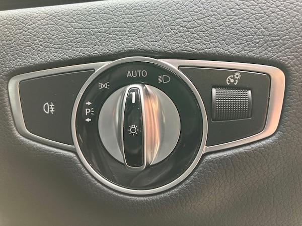 Used Mercedes-Benz E Class 2021 for sale - 76180838: Photo 39