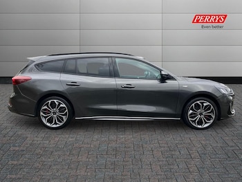 Used Ford Focus 2022 for sale - 76412853: Photo