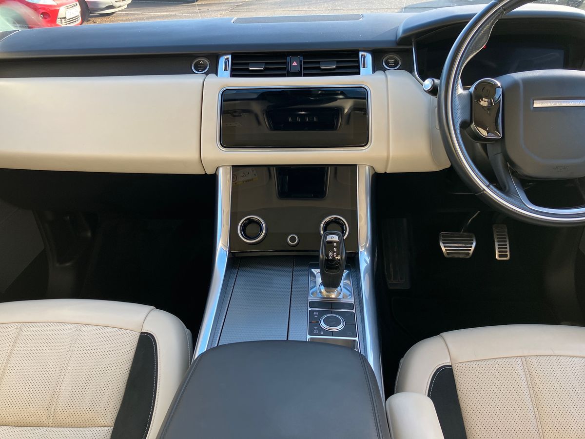 Used Land Rover Range Rover Sport 2018 for sale - 76957924: Photo 17