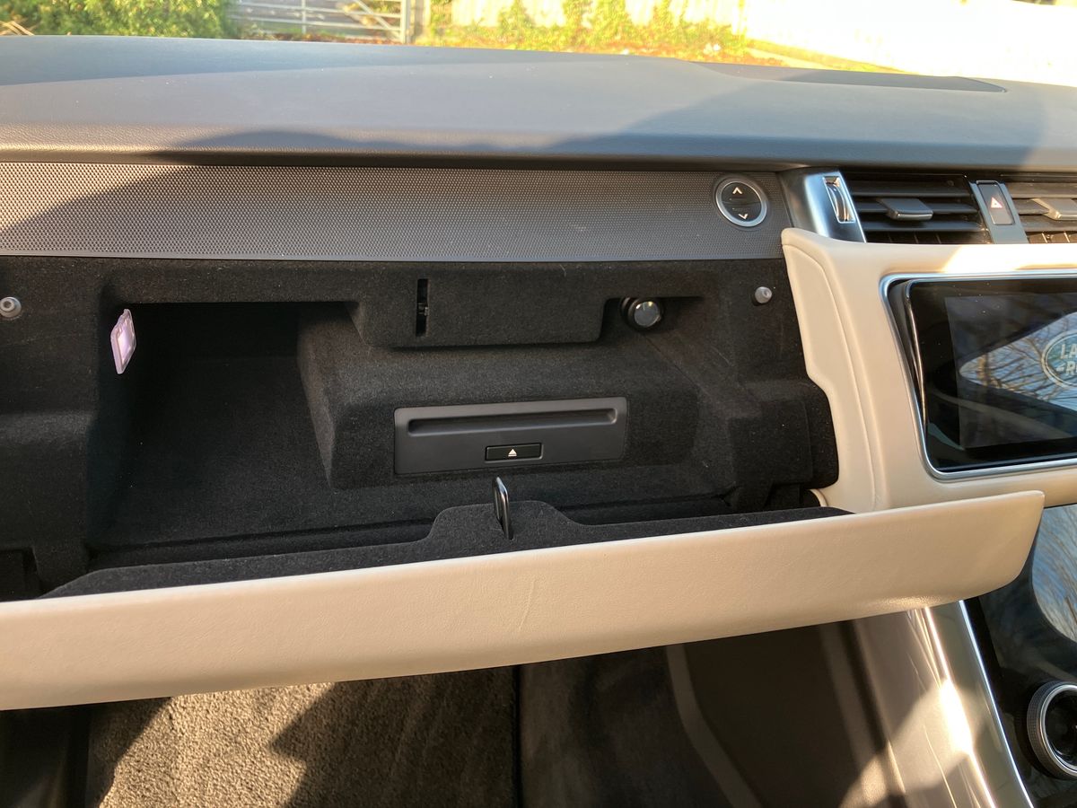 Used Land Rover Range Rover Sport 2018 for sale - 76957924: Photo 34