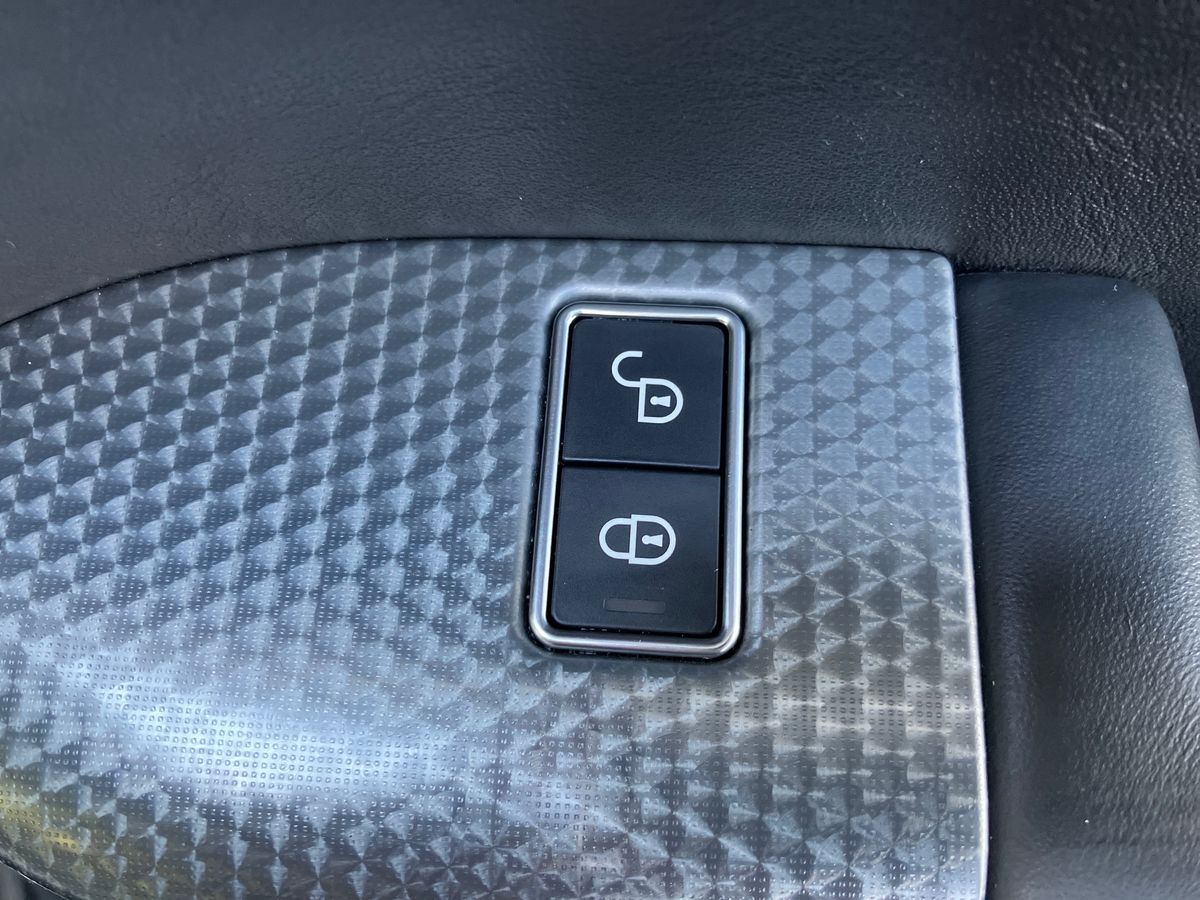 Used Land Rover Range Rover Sport 2018 for sale - 76957924: Photo 37