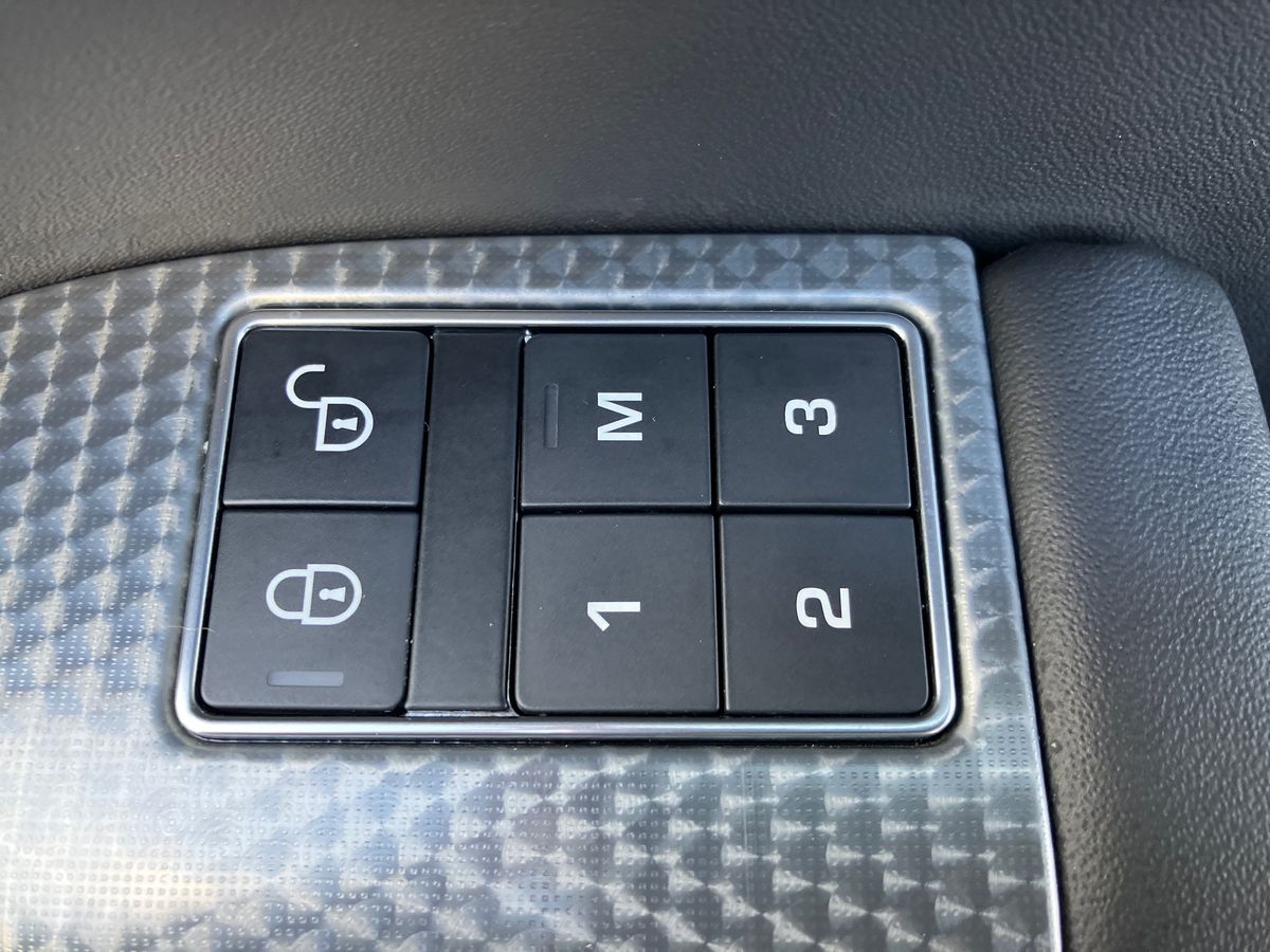 Used Land Rover Range Rover Sport 2018 for sale - 76957924: Photo 43