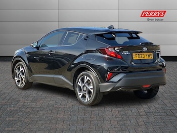 Used Toyota C-HR 2023 for sale - 79329767: Photo