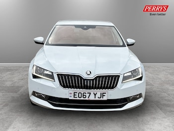 Used Skoda Superb 2017 for sale - 79429275: Photo