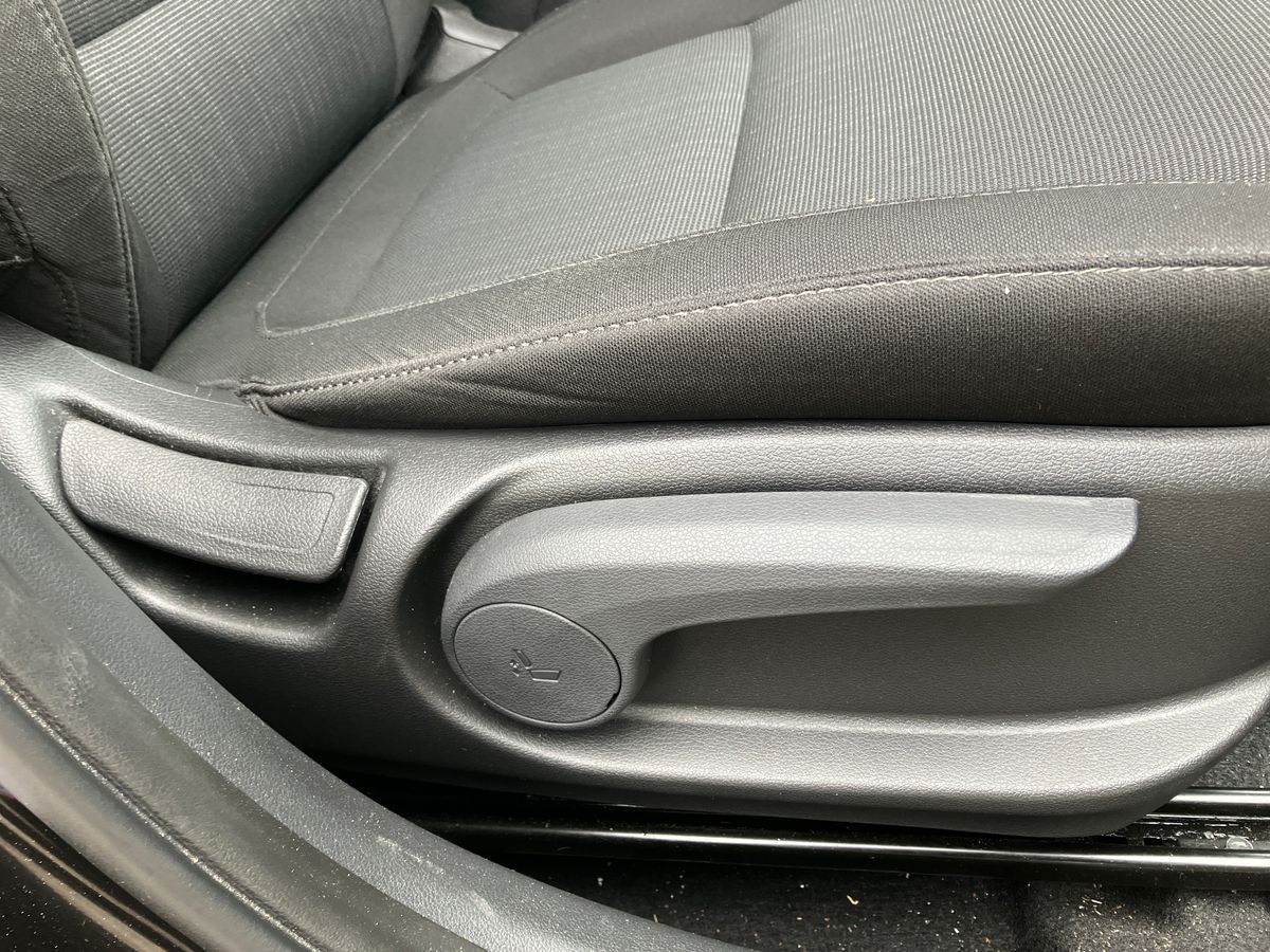Used Hyundai KONA 2025 for sale - 76128247: Photo 38