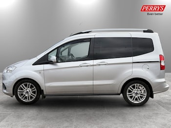Used Ford Tourneo Courier 2020 for sale - 78092029: Photo