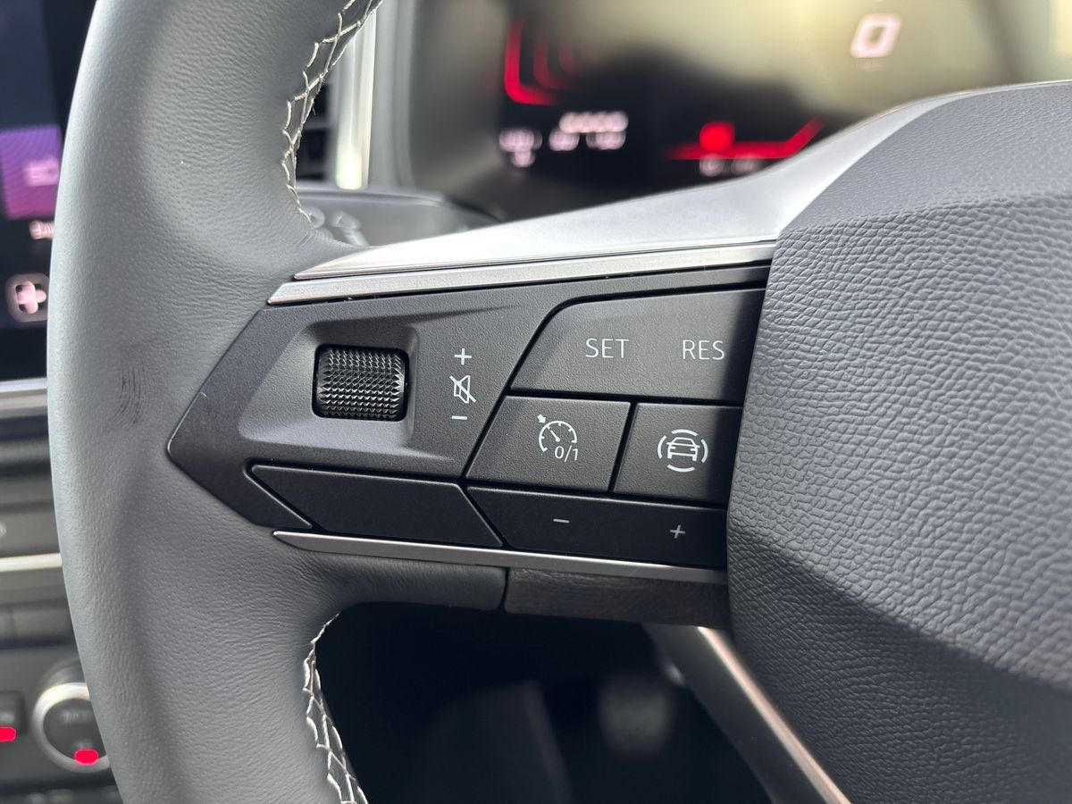 Used SEAT Ateca 2025 for sale - 76807880: Photo 16