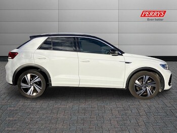 Used Volkswagen T-Roc 2022 for sale - 76243653: Photo