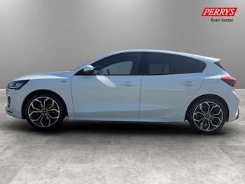 Used Ford Focus 2026 for sale - 78105079: Photo