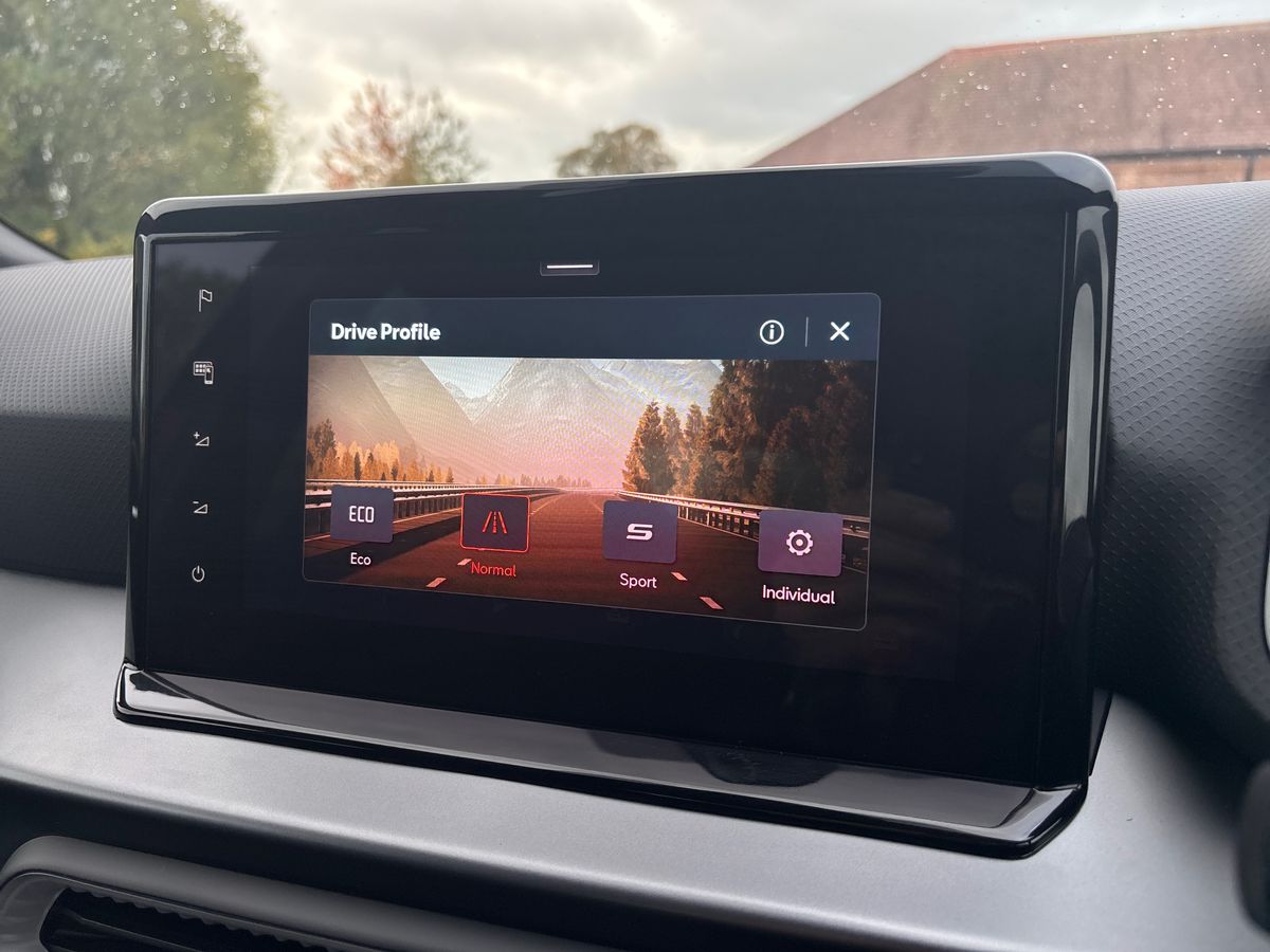 Used SEAT Arona 2025 for sale - 76807874: Photo 35