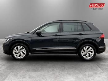 Used Volkswagen Tiguan 2022 for sale - 77789813: Photo