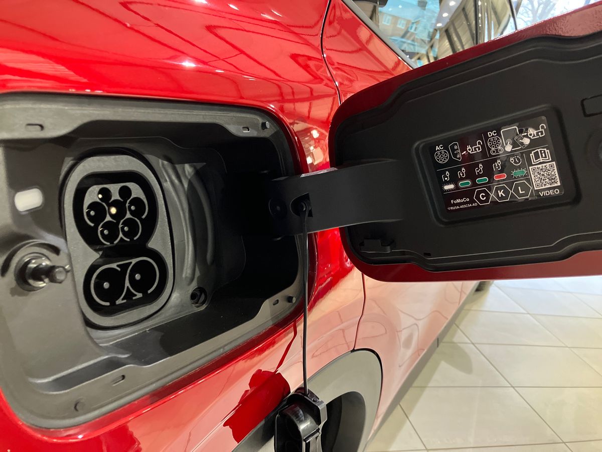 Used Ford Explorer 2025 for sale - 77061789: Photo 33