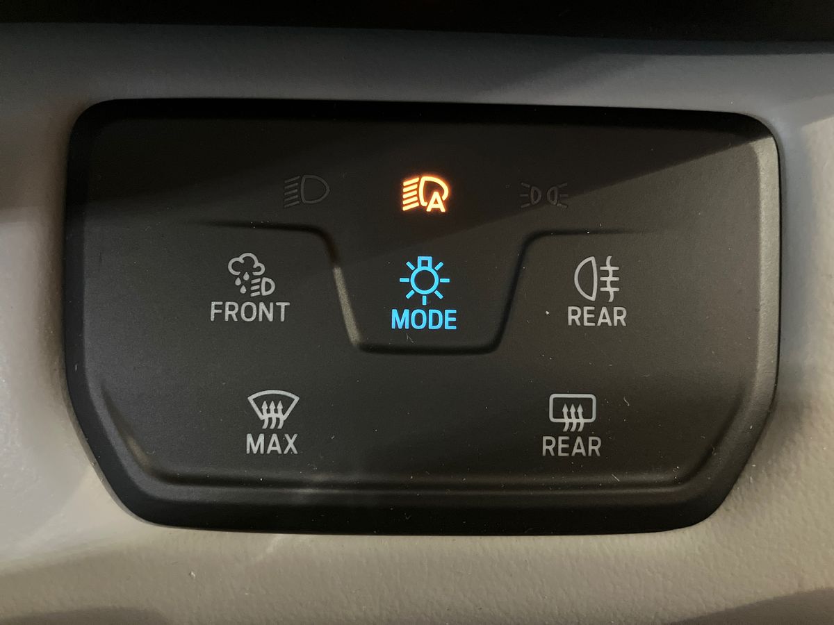 Used Ford Explorer 2025 for sale - 77061789: Photo 40