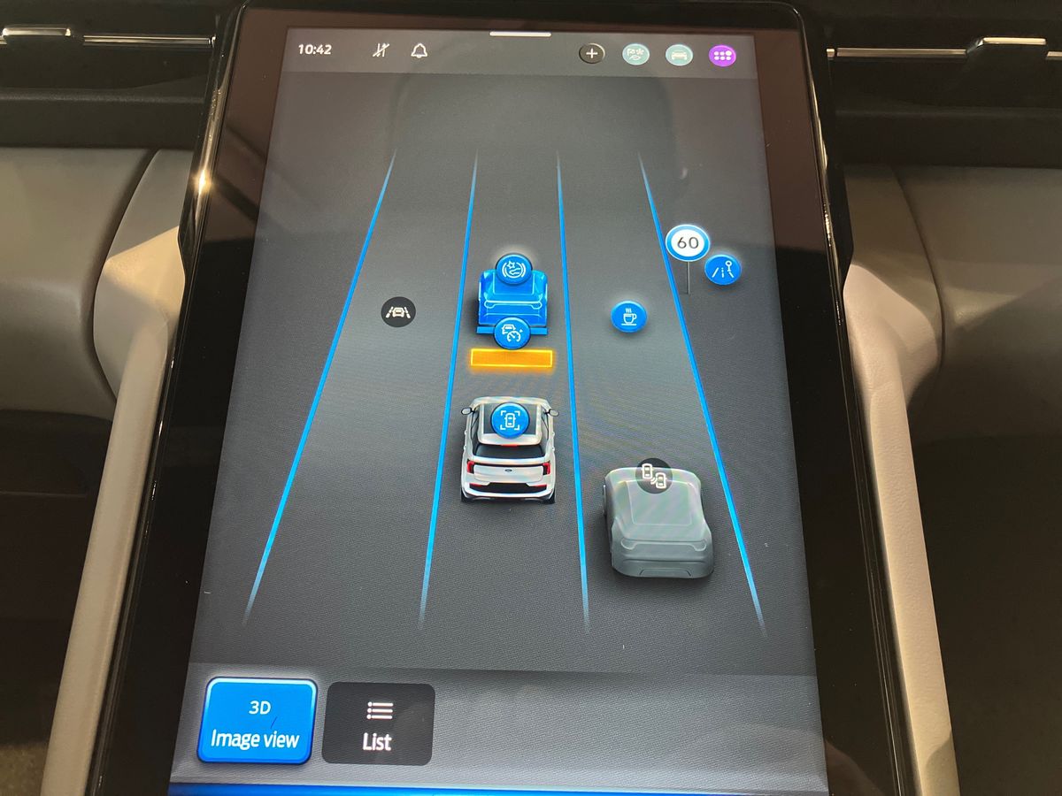 Used Ford Explorer 2025 for sale - 77061789: Photo 56