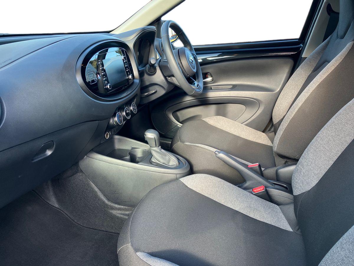 Used Toyota Aygo X 2023 for sale - 77340710: Photo 6