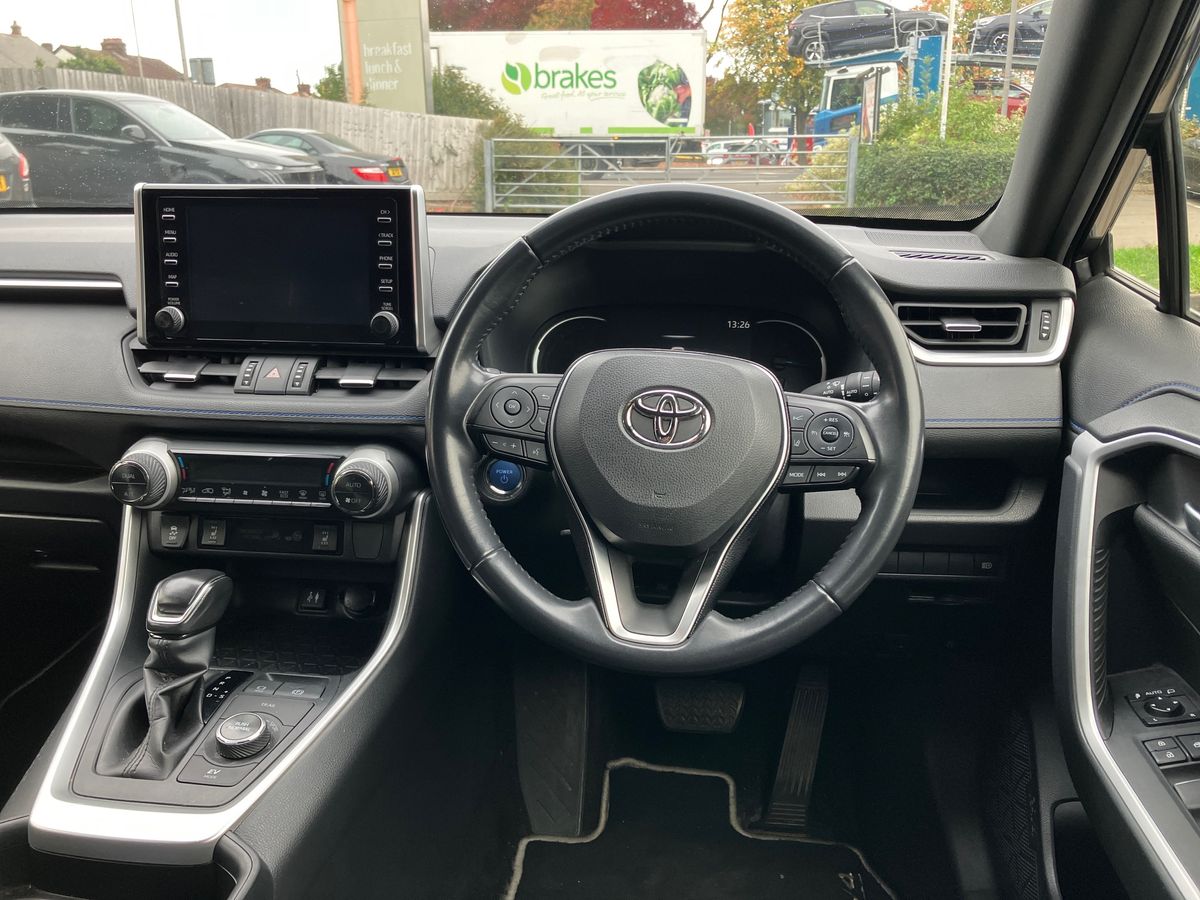 Used Toyota RAV4 2020 for sale - 76128222: Photo 15