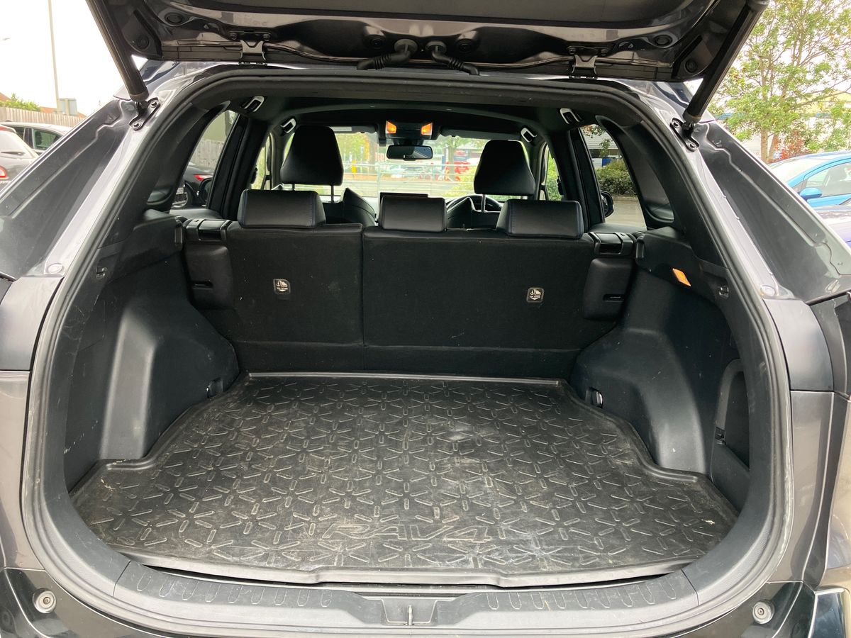 Used Toyota RAV4 2020 for sale - 76128222: Photo 21