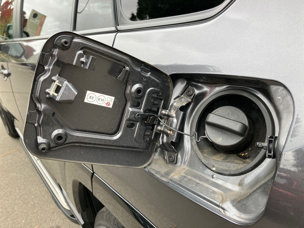 Used Toyota RAV4 2020 for sale - 76128222: Photo 30