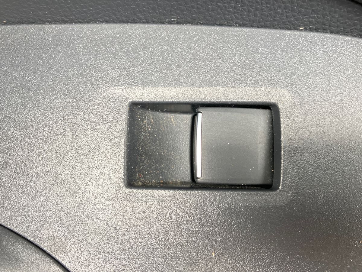 Used Toyota RAV4 2020 for sale - 76128222: Photo 31