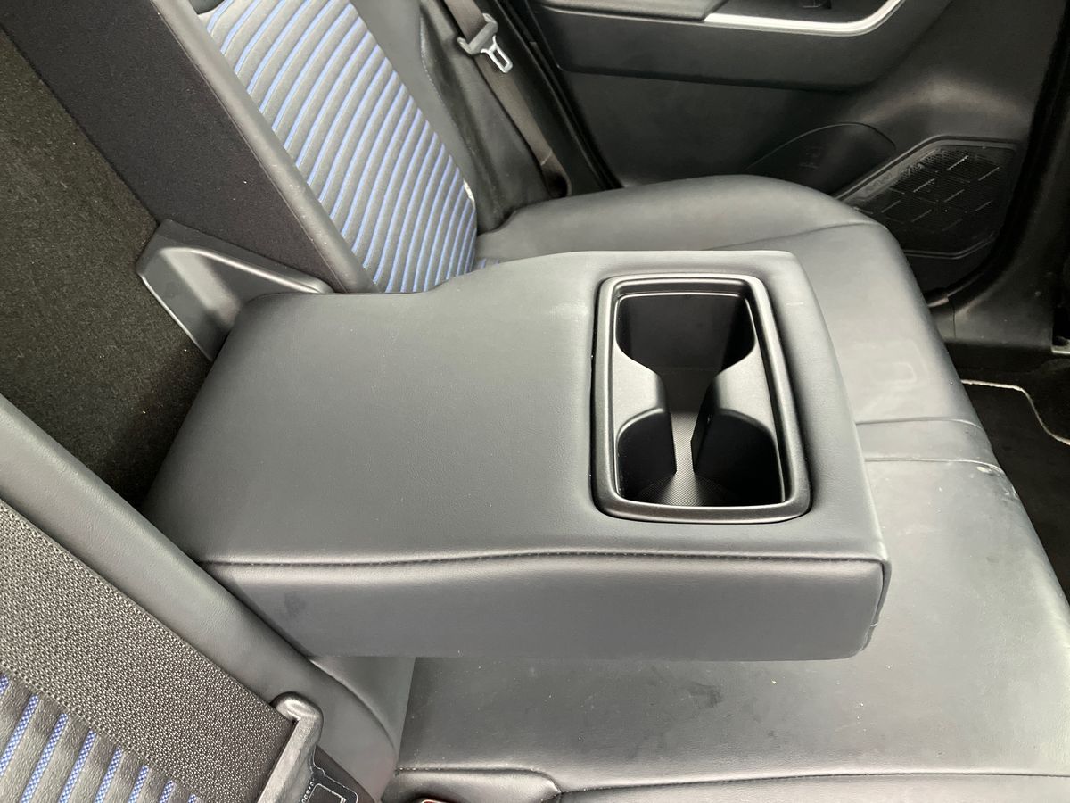 Used Toyota RAV4 2020 for sale - 76128222: Photo 32