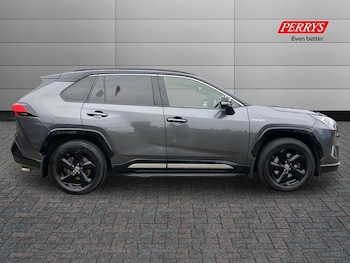 Used Toyota RAV4 2020 for sale - 76128222: Photo