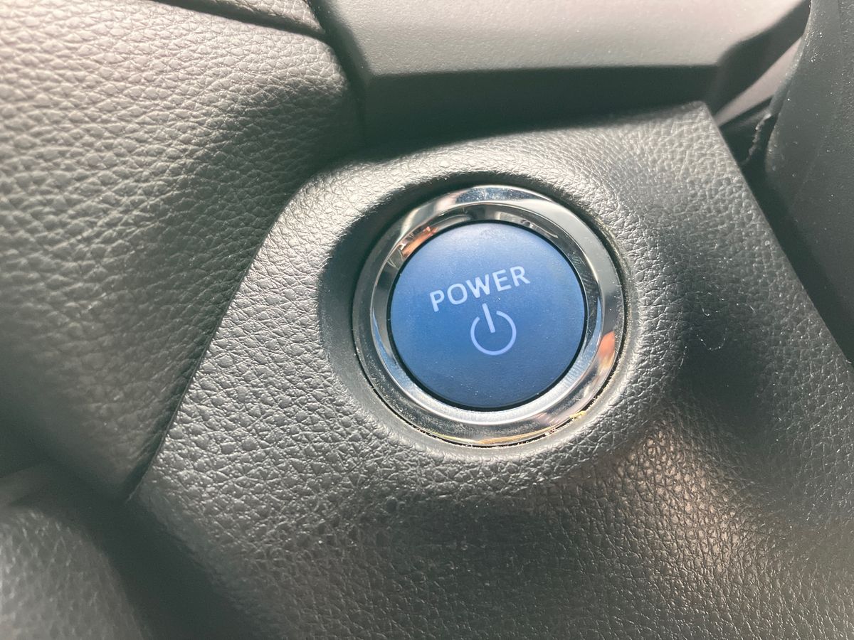 Used Toyota RAV4 2020 for sale - 76128222: Photo 43