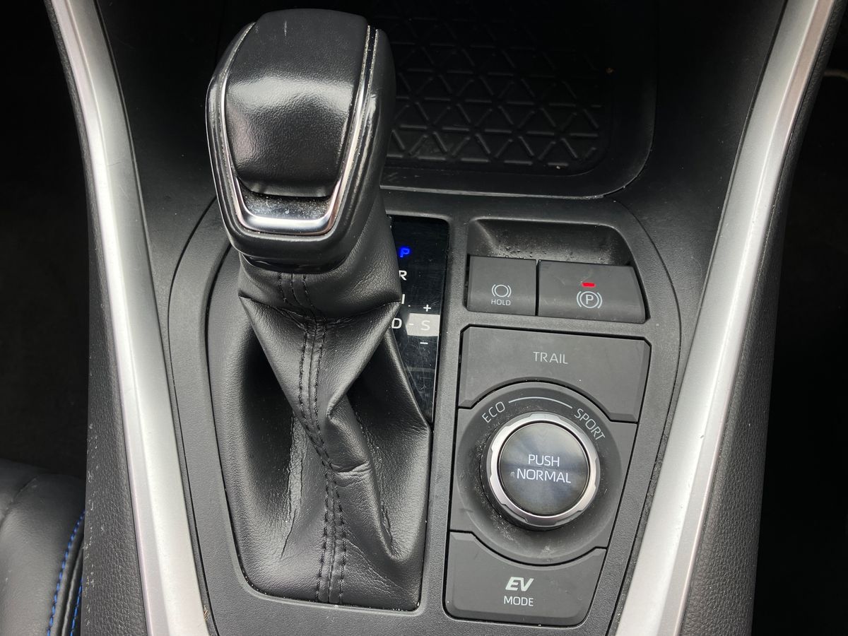 Used Toyota RAV4 2020 for sale - 76128222: Photo 50