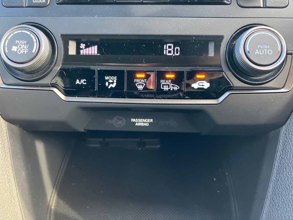 Used Honda Civic 2018 for sale - 76300445: Photo 12