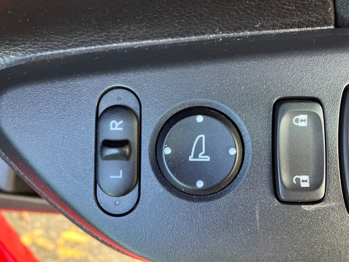 Used Honda Civic 2018 for sale - 76300445: Photo 30