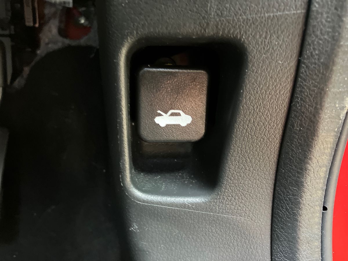 Used Honda Civic 2018 for sale - 76300445: Photo 32