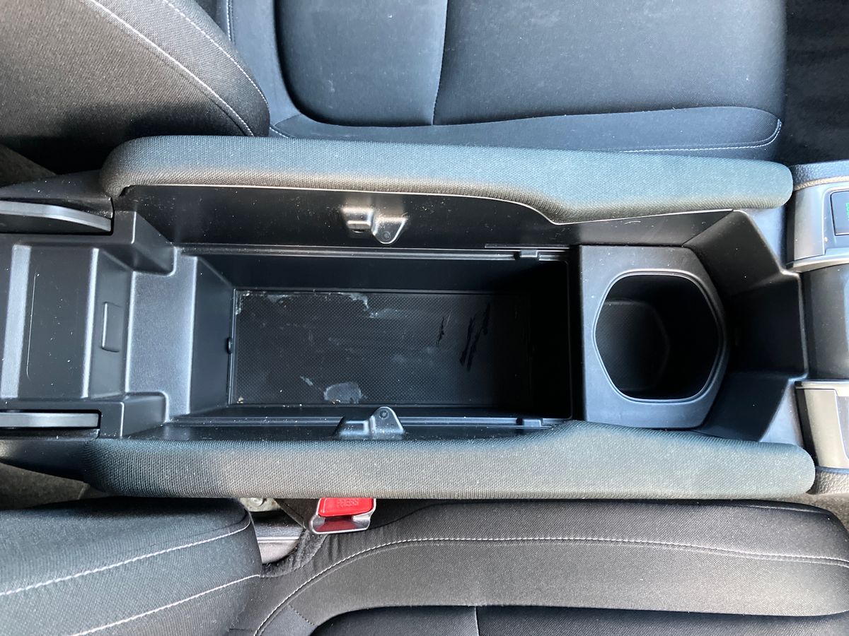 Used Honda Civic 2018 for sale - 76300445: Photo 39