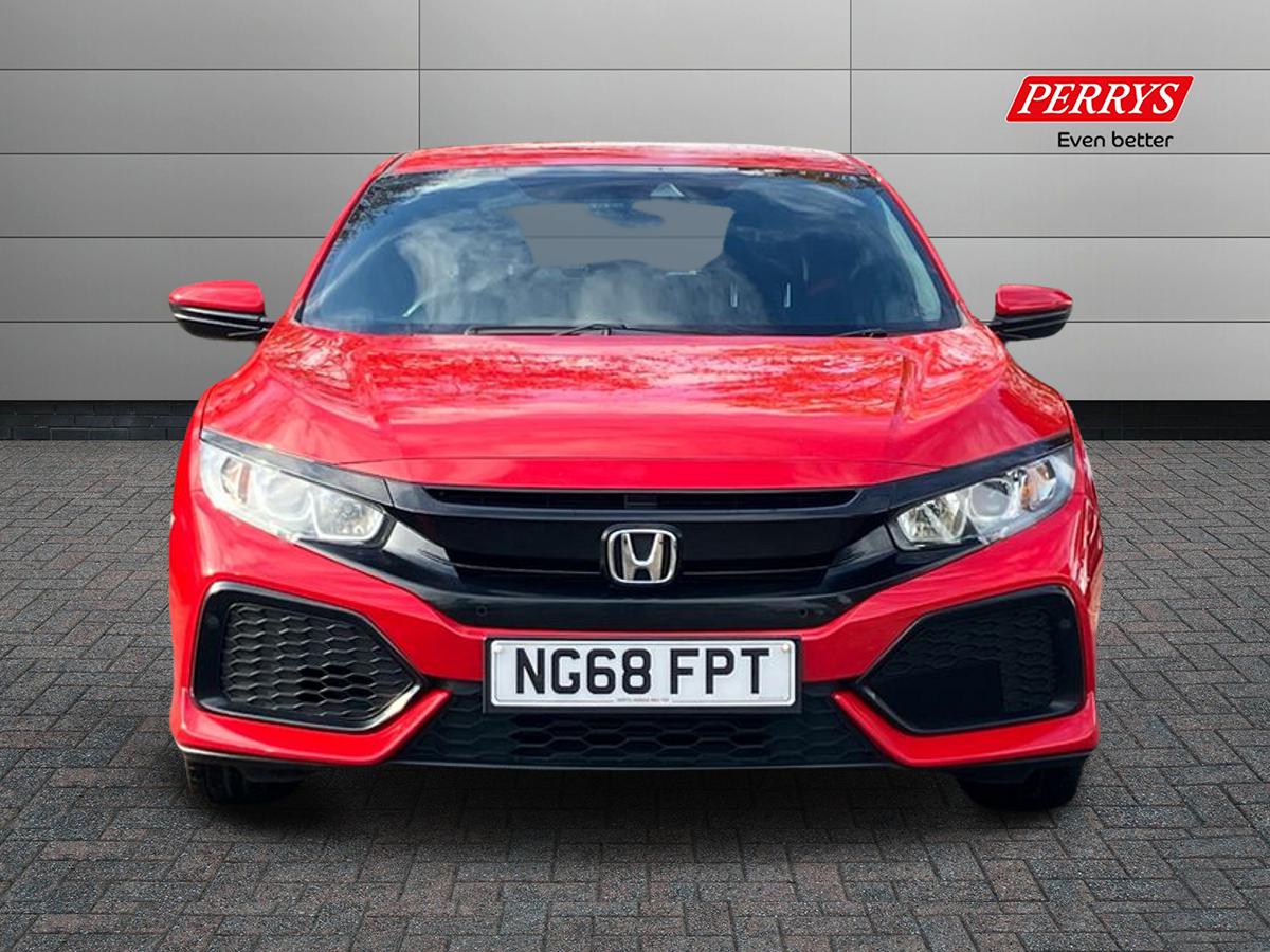 Used Honda Civic 2018 for sale - 76300445: Photo 4