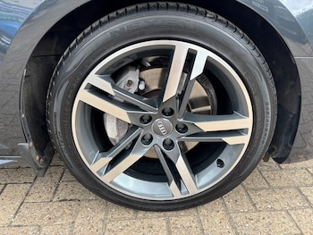 Used Audi A4 2016 for sale - 75294202: Photo