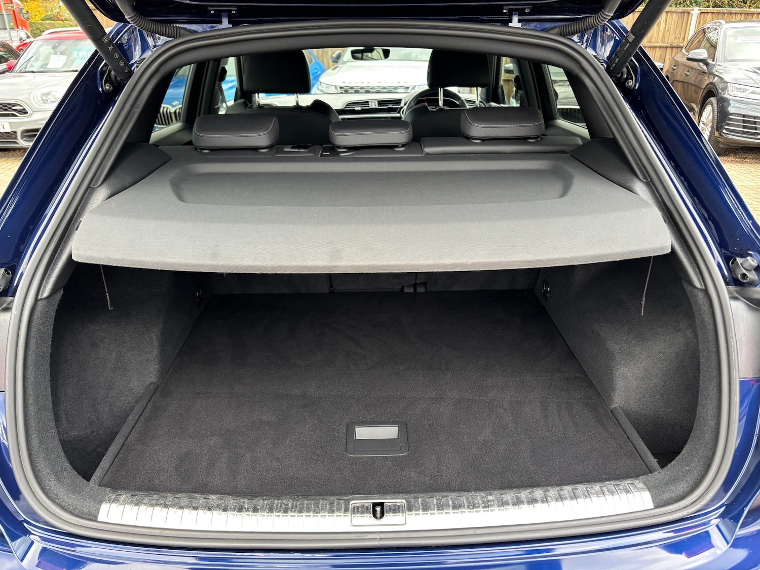 Used Audi Q3 2022 for sale - 76393846: Photo 14