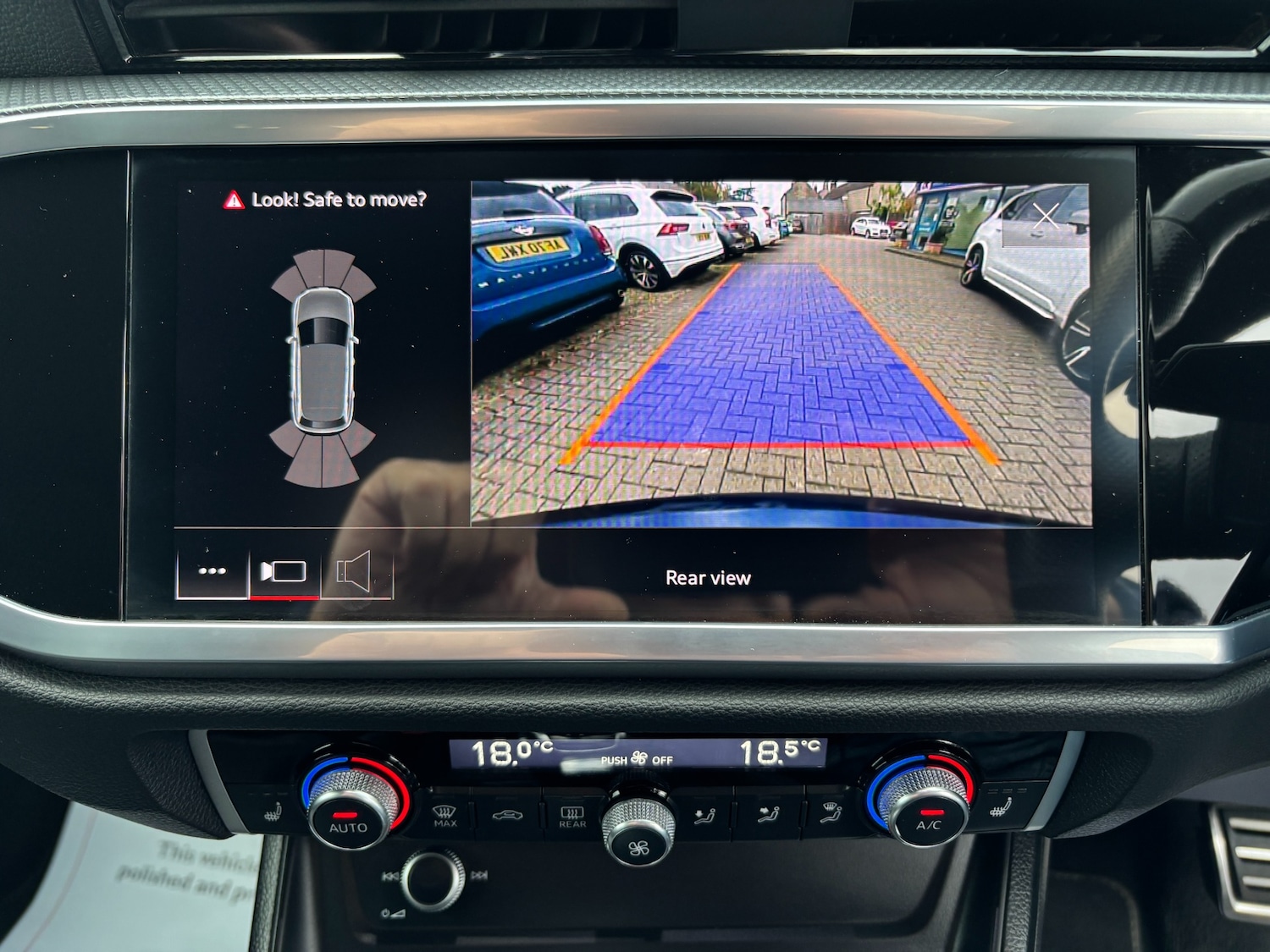 Used Audi Q3 2022 for sale - 76393846: Photo 9